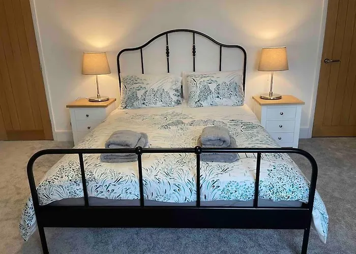 May Cottage In Stratford Upon Avon